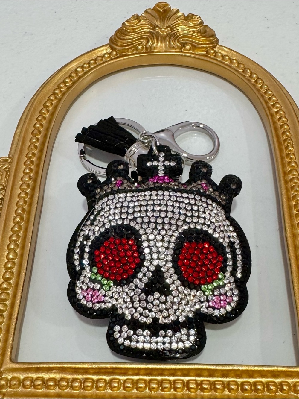 New Crystal Skull Keycharm Charm in Black and Red